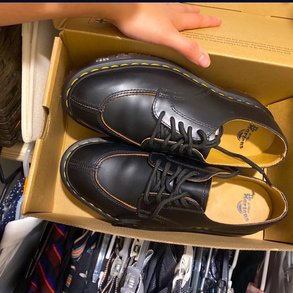 COPY - Doc Marten Airwair Loafers
